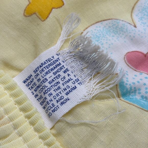 Vintage 1983 Care Bears Baby Blanket Quilted Cheer Tenderheart Wish Bear Clouds - Picture 4 of 8